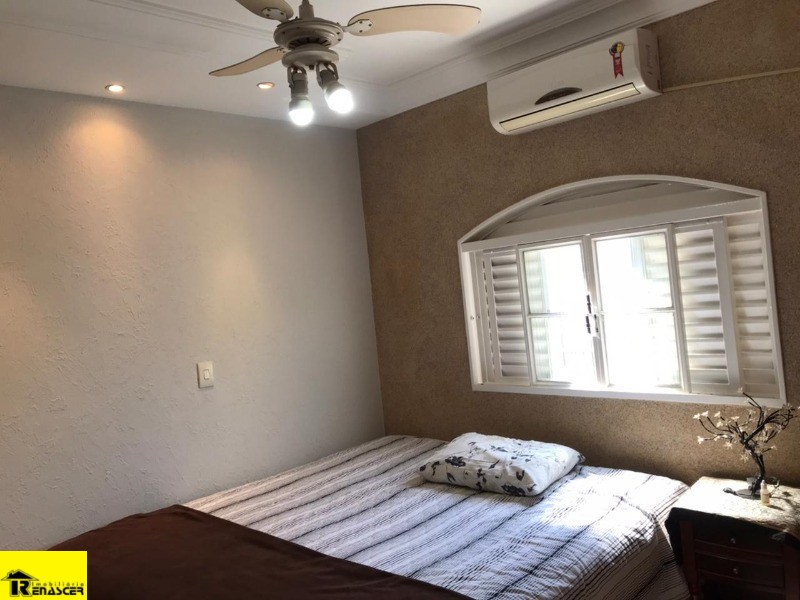 Apartamento com 3 quartos à venda, 144m² — foto 24 de 37