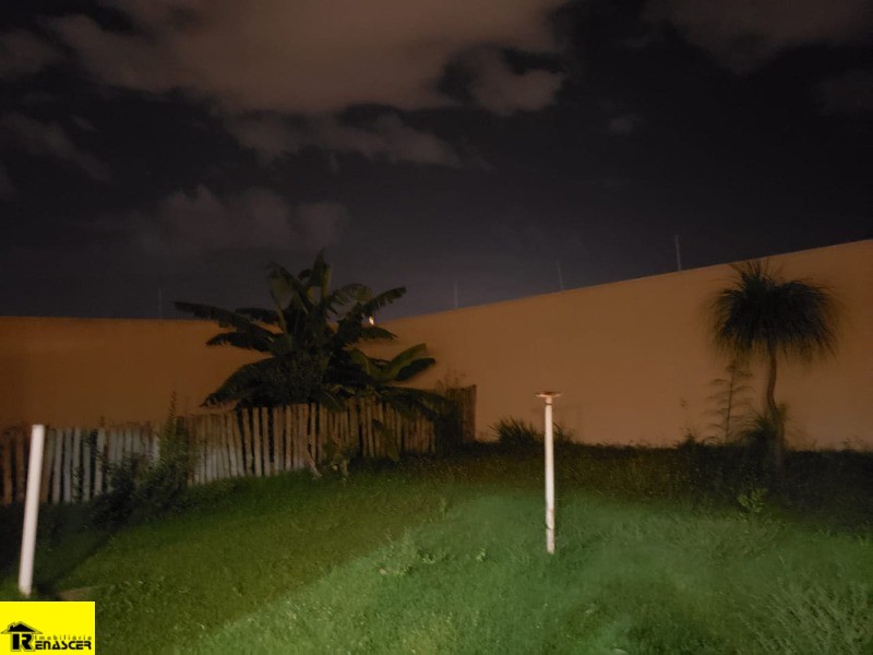 Casa com 3 quartos à venda, 220m² — foto 18 de 24