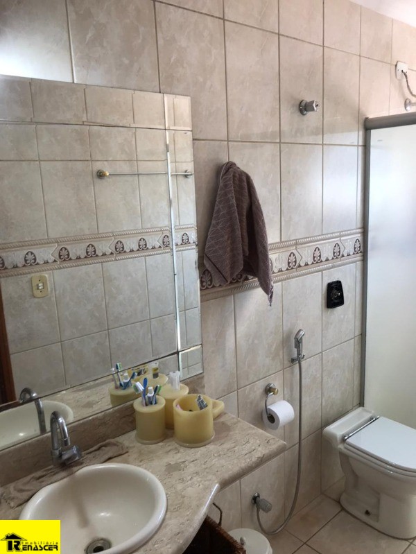 Apartamento com 3 quartos à venda, 144m² — foto 27 de 37