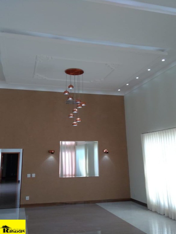 Casa de Condomínio com 3 quartos à venda, 240m² — foto 5 de 21