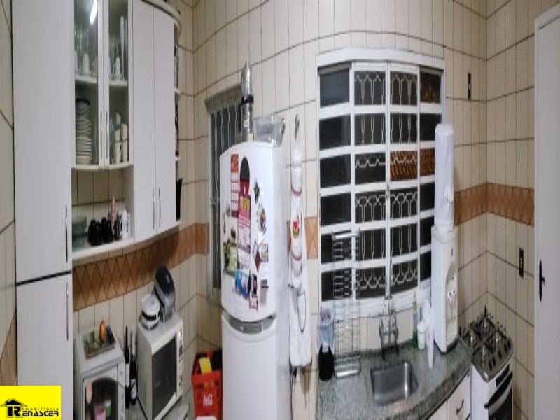 Casa com 3 quartos à venda, 220m² — foto 20 de 24