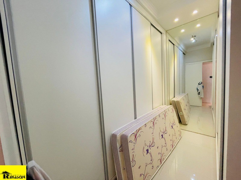 Casa de Condomínio com 4 quartos à venda e aluguel, 283m² — foto 10 de 25