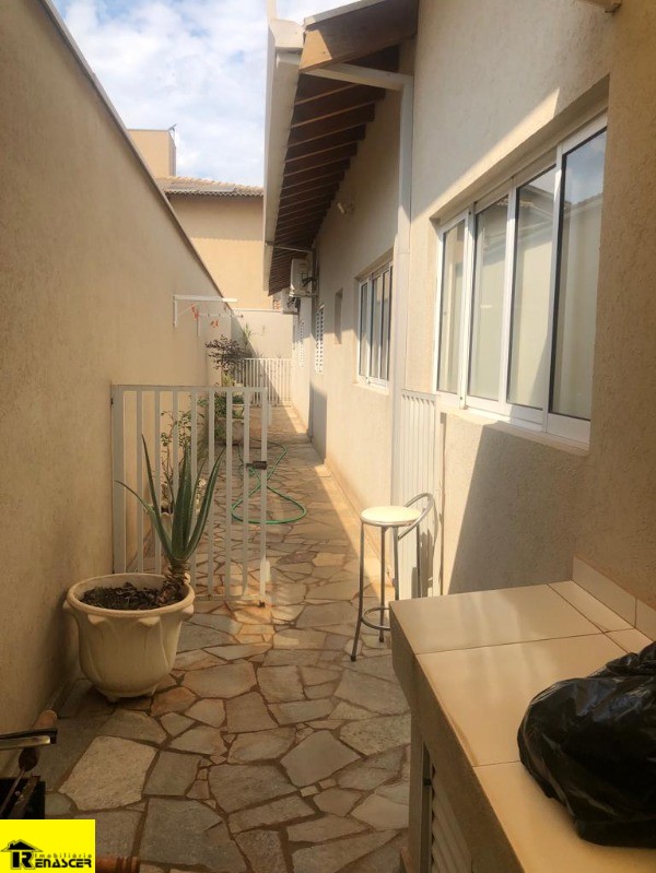 Casa de Condomínio com 3 quartos à venda, 280m² — foto 20 de 27