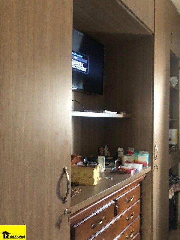 Casa de Condomínio com 3 quartos à venda, 280m² — foto 13 de 27