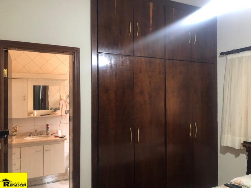 Casa de Condomínio com 3 quartos à venda, 280m² — foto 21 de 27