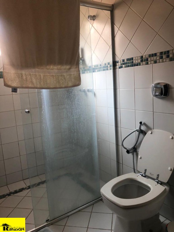 Casa de Condomínio com 3 quartos à venda, 280m² — foto 12 de 27