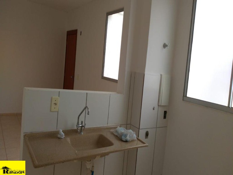 Apartamento com 2 quartos à venda e aluguel, 48m² — foto 3 de 10