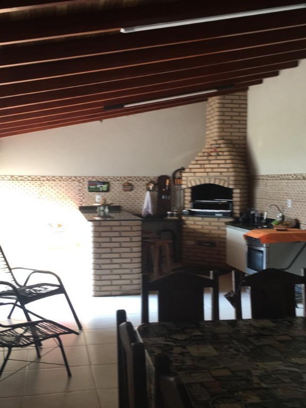 Casa com 3 quartos à venda, 145m² — foto 23 de 24