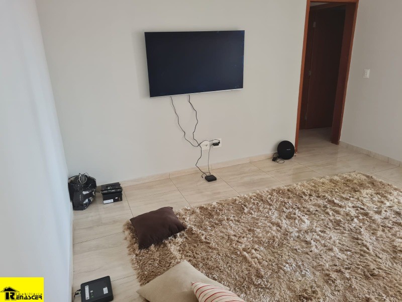 Apartamento com 3 quartos à venda, 77m² — foto 3 de 15