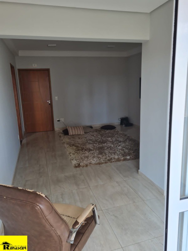 Apartamento com 3 quartos à venda, 77m² — foto 2 de 15