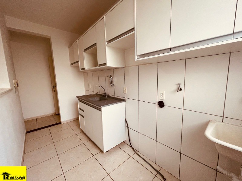 Apartamento com 2 quartos à venda e aluguel, 48m² — foto 2 de 21