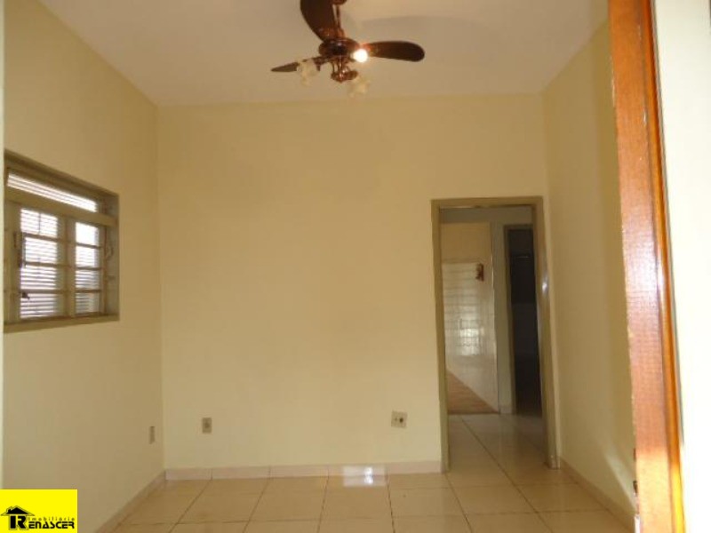 Casa com 2 quartos à venda, 100m² — foto 18 de 19