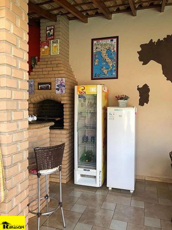 Casa com 3 quartos à venda — foto 9 de 19