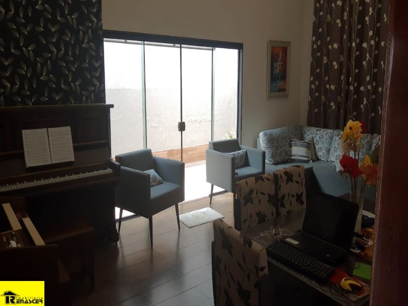 Casa de Condomínio com 3 quartos à venda, 150m² — foto 1 de 27