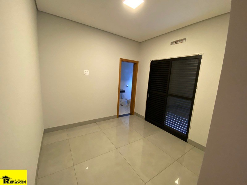 Casa de Condomínio com 3 quartos à venda, 276m² — foto 17 de 25