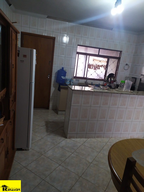 Casa com 3 quartos à venda, 90m² — foto 5 de 13