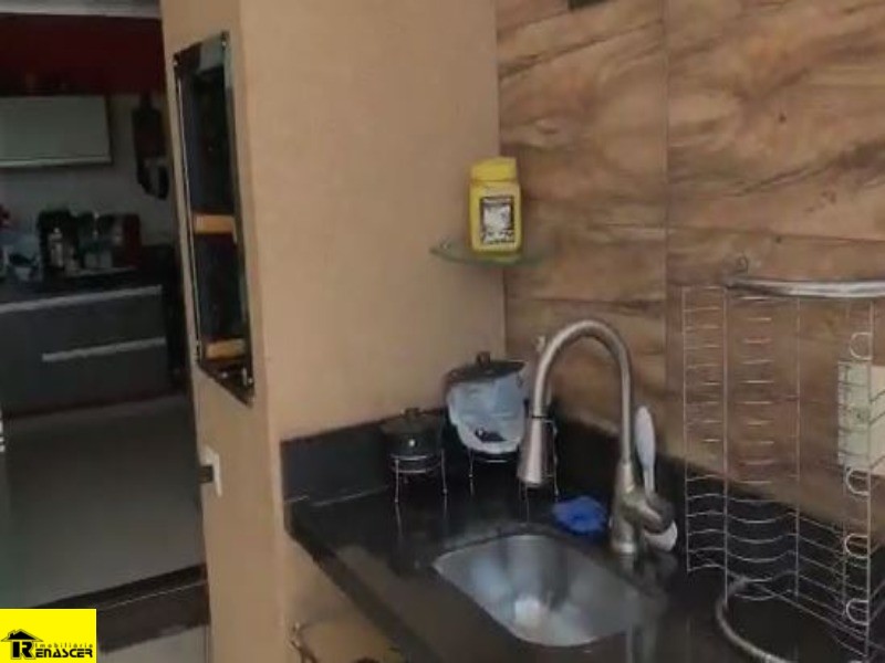 Casa de Condomínio com 3 quartos à venda, 150m² — foto 16 de 27