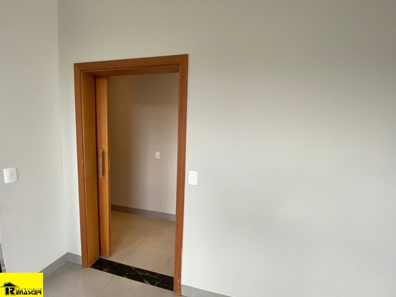 Casa de Condomínio com 3 quartos à venda, 276m² — foto 21 de 25