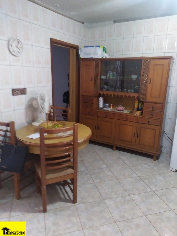Casa com 3 quartos à venda, 90m² — foto 4 de 13