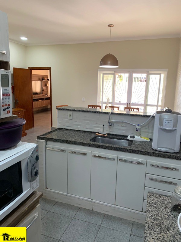 Casa com 3 quartos à venda, 150m² — foto 6 de 21