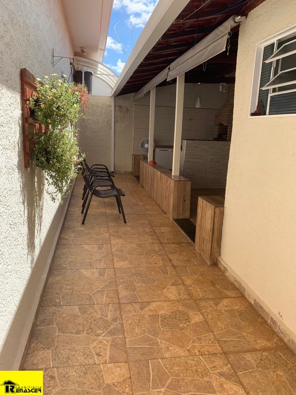Casa com 3 quartos à venda, 150m² — foto 10 de 21