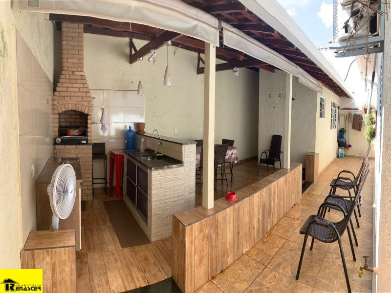 Casa com 3 quartos à venda, 150m² — foto 4 de 21