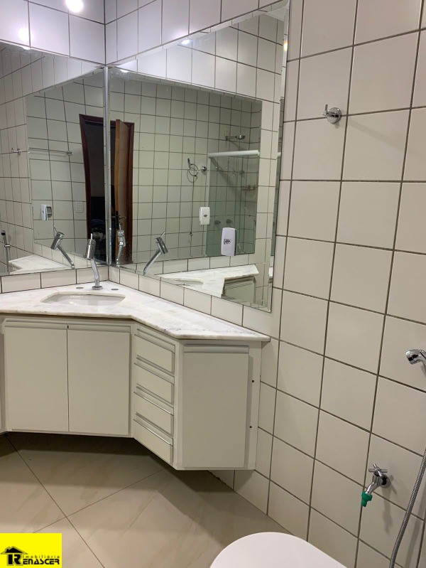 Casa com 3 quartos à venda, 250m² — foto 12 de 13