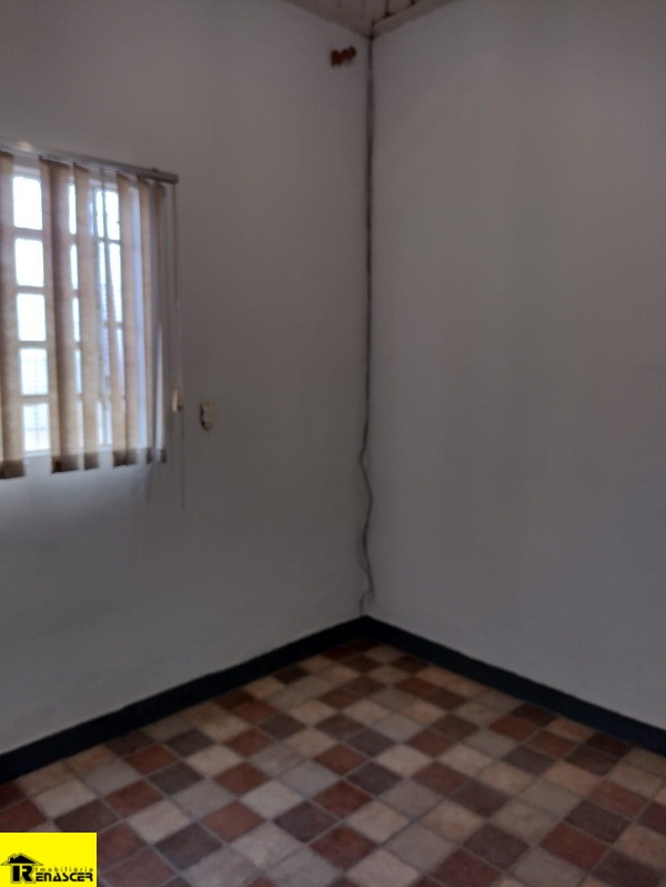 Casa com 2 quartos à venda, 100m² — foto 10 de 13