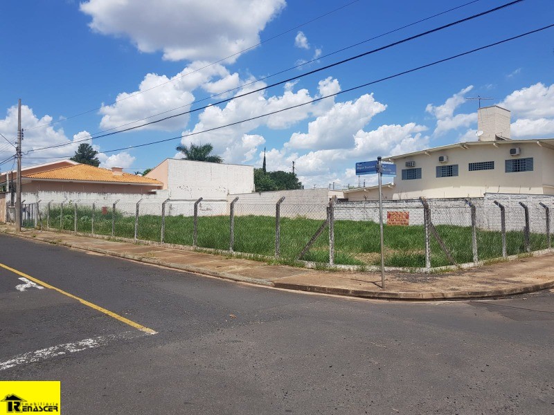 Terreno / Lote / Condomínio  à venda, 990m² — foto 1 de 2