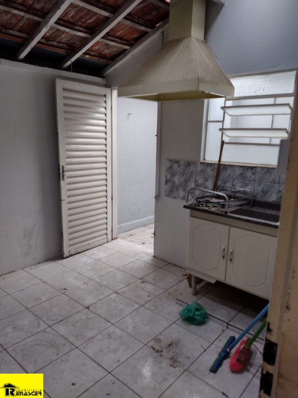 Casa com 2 quartos à venda, 100m² — foto 11 de 13