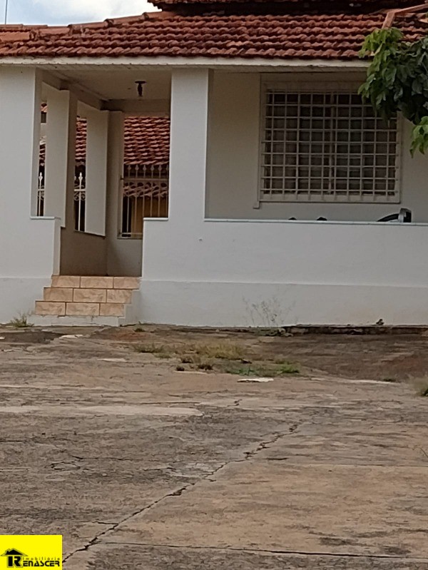 Casa com 2 quartos à venda, 100m² — foto 1 de 13