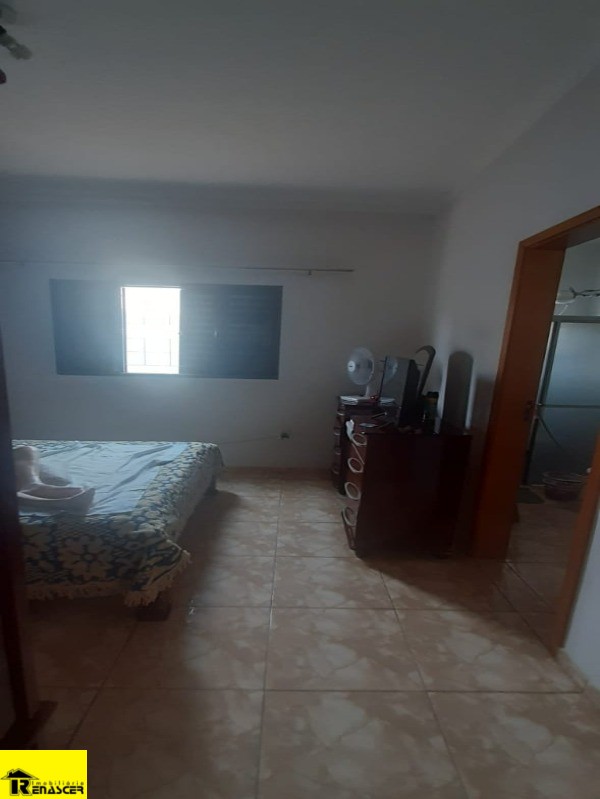 Casa com 3 quartos à venda, 150m² — foto 10 de 12