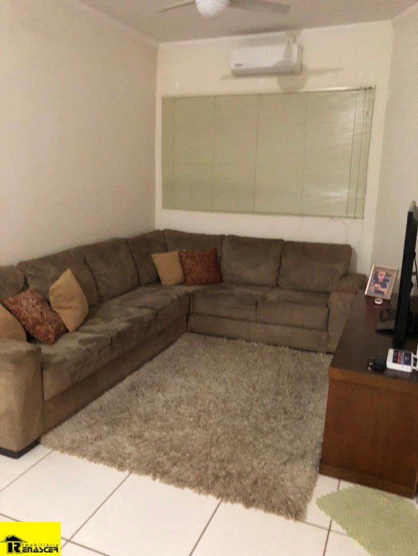 Casa com 2 quartos à venda, 175m² — foto 1 de 12
