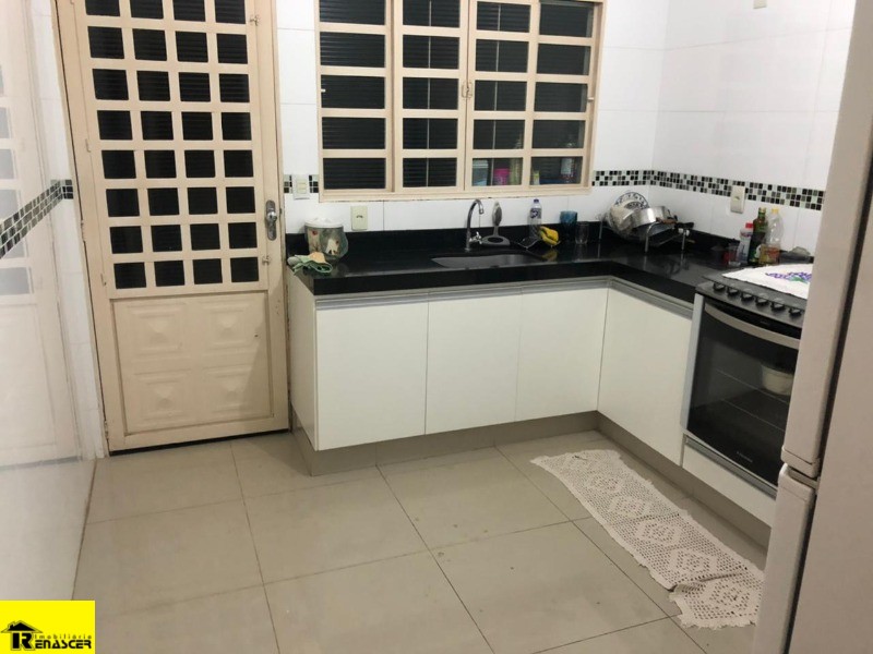 Casa com 2 quartos à venda, 175m² — foto 7 de 12
