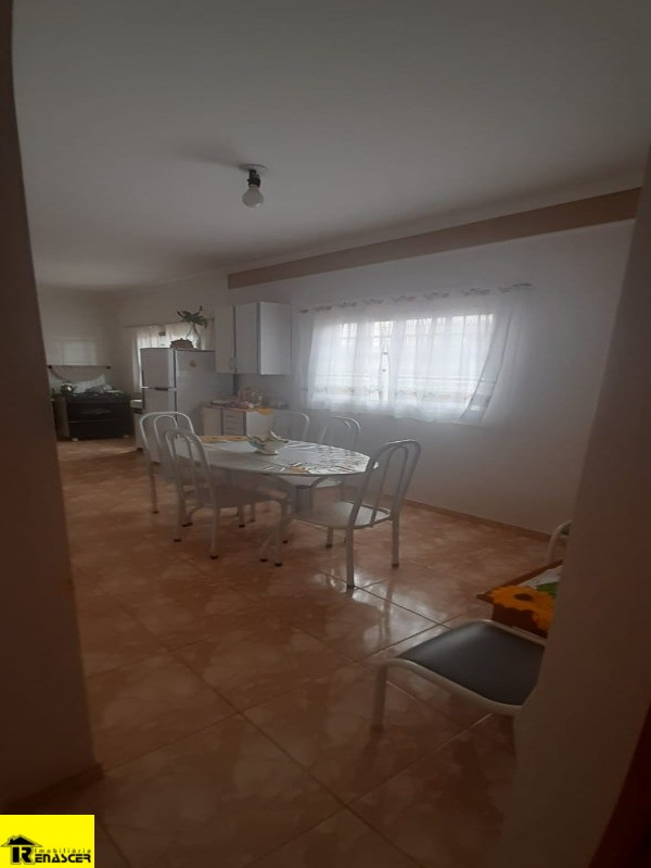 Casa com 3 quartos à venda, 150m² — foto 9 de 12