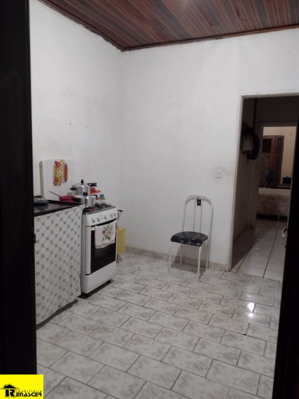 Casa com 4 quartos à venda, 180m² — foto 7 de 11