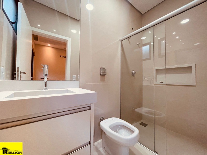 Casa de Condomínio com 3 quartos à venda, 400m² — foto 20 de 32
