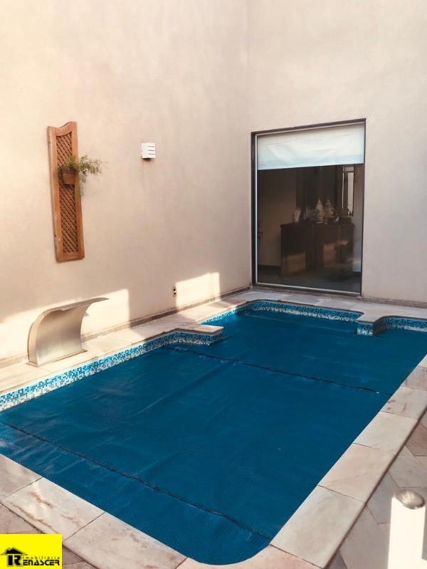 Casa de Condomínio com 3 quartos à venda, 225m² — foto 8 de 19