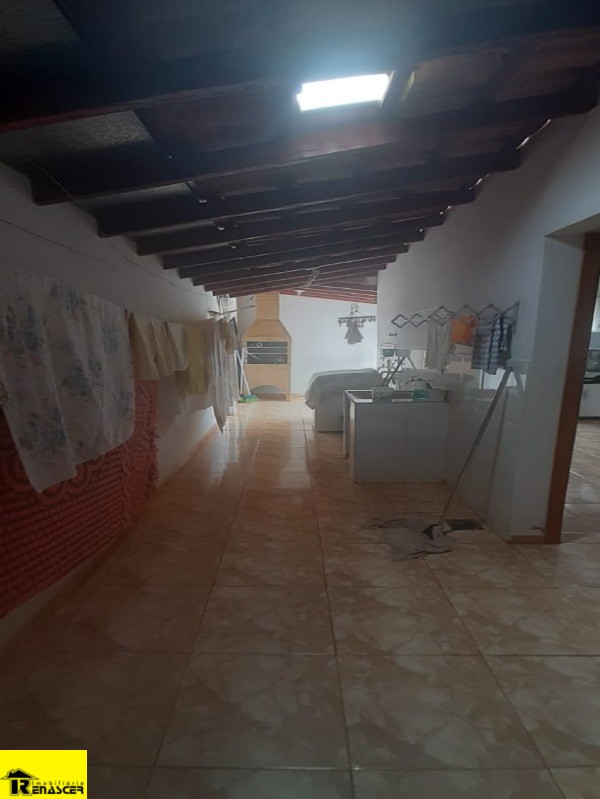 Casa com 3 quartos à venda, 150m² — foto 8 de 12