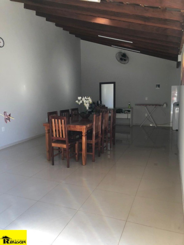 Casa com 2 quartos à venda, 175m² — foto 9 de 12