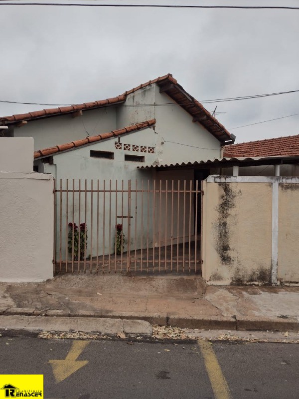 Casa com 4 quartos à venda, 180m² — foto 1 de 11