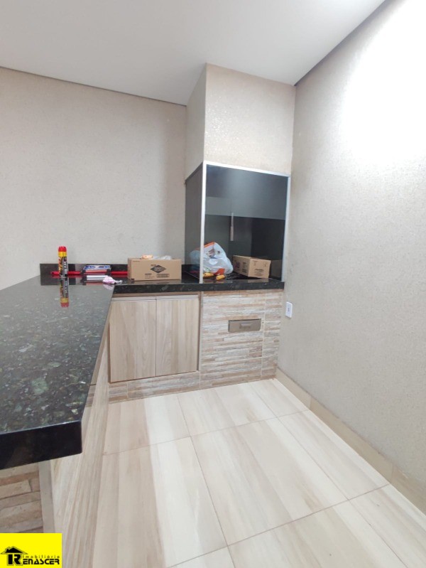 Casa com 3 quartos à venda, 200m² — foto 10 de 25
