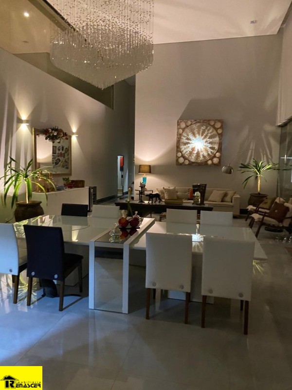 Casa de Condomínio com 5 quartos à venda, 1400m² — foto 16 de 45