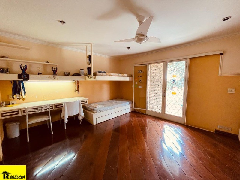 Casa com 4 quartos à venda e aluguel, 900m² — foto 21 de 37
