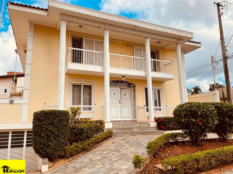 Casa com 4 quartos à venda e aluguel, 900m² — foto 1 de 37