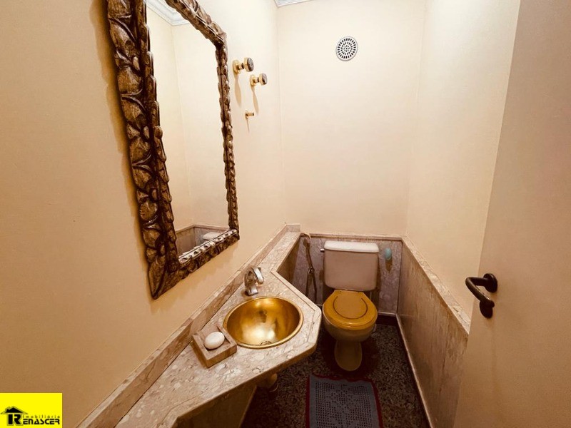 Casa com 4 quartos à venda e aluguel, 900m² — foto 34 de 37