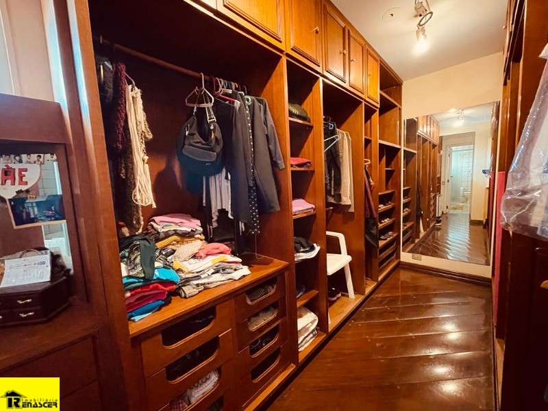 Casa com 4 quartos à venda e aluguel, 900m² — foto 24 de 37