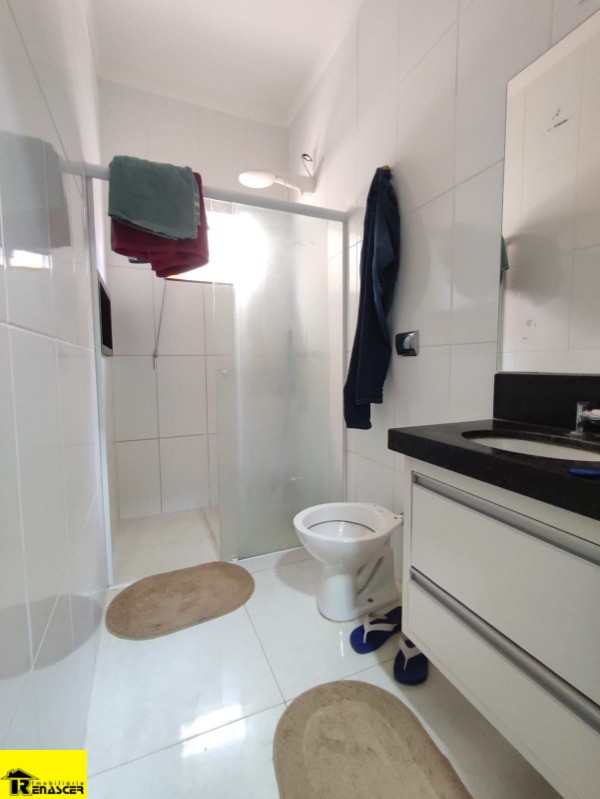 Casa com 3 quartos à venda, 200m² — foto 14 de 25