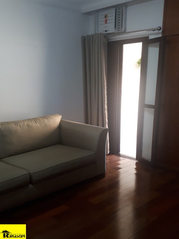 Apartamento com 3 quartos à venda, 100m² — foto 14 de 28