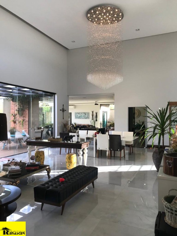 Casa de Condomínio com 5 quartos à venda, 1400m² — foto 26 de 45